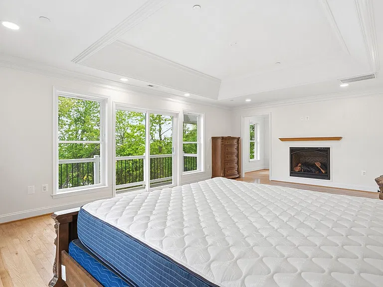 5116 Shore Dr — Photo 67