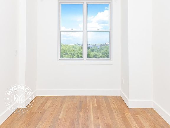 5th image of 581 Ocean Pkwy APT 7B
