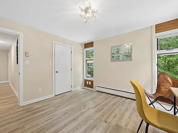 10 Cold Harbor Dr — Photo 36