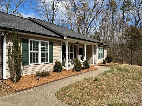 321 Creek Trl SE, Concord, NC 28025