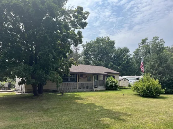 W11937 County Road W, Crivitz, WI 54114