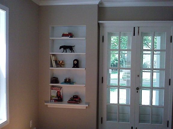 Built ins and Double Set French Doors to 8 x 8 screened patio