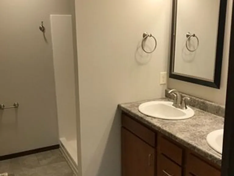110 Tanner Ct — Photo 45