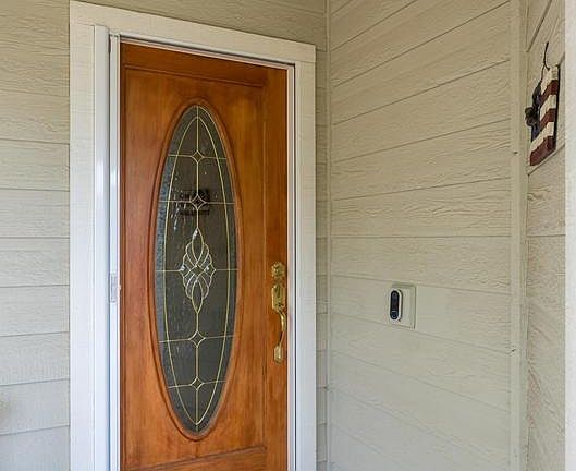 4th image of 265 Swenson Ct