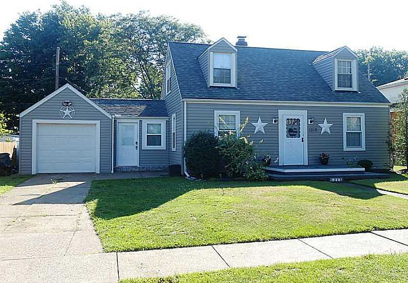 1st image of 1215 Ardmore Ave