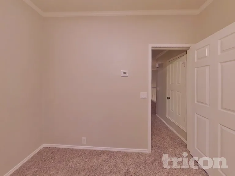 11222 Raveneaux Dr — Photo 16
