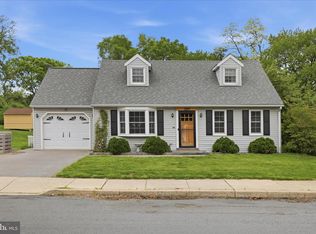 369 Lake St, Ephrata, PA 17522