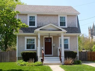 90 Chestnut St, Fairhaven, MA 02719