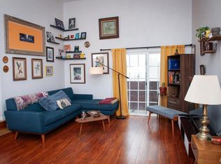 1523 E Windsor Rd APT 105B, Glendale, CA 91205