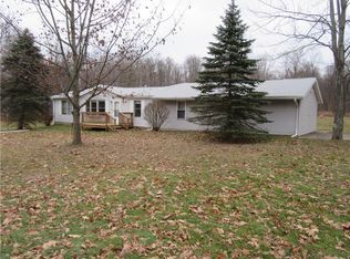 21638 Fry Rd, Saegertown, PA 16433