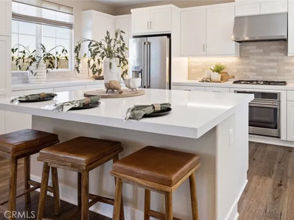 27366 Snow Creek Pl, Valencia, CA 91354