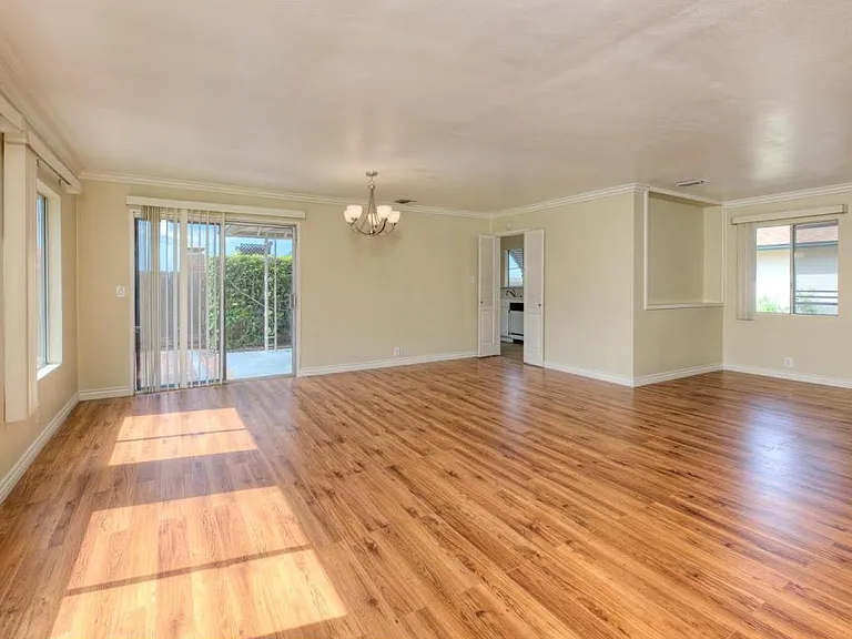 Family Room - Facing South