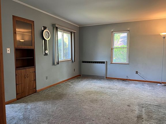 2nd image of 85 Elizabeth St