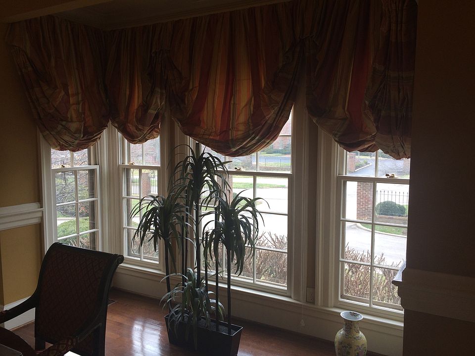 1st image of 100 Idle Hour Dr APT 14