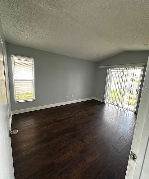 3039 Stillwater Dr — Photo 11