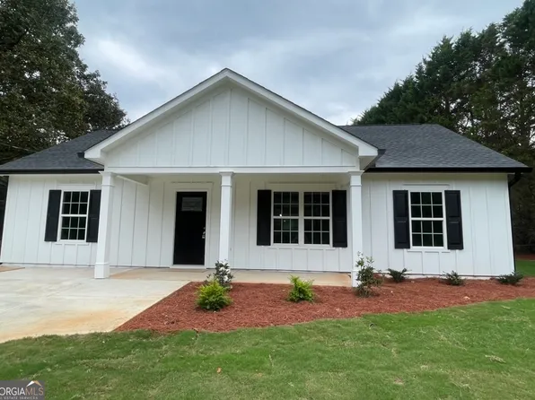 212 Nails Creek Xing, Royston, GA 30662