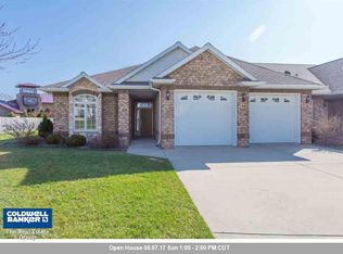 2421 Marina Cir, Green Bay, WI 54304