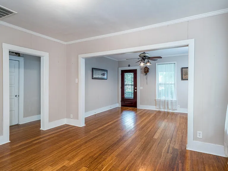 111 McPhail St — Photo 23