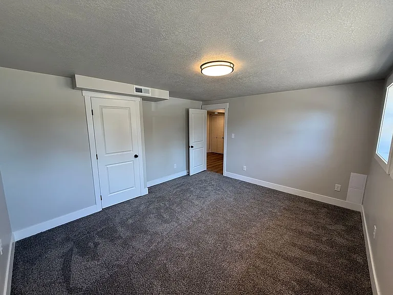 3426 West 5300 South — Photo 7