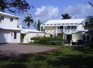 19242 Pine Tree Dr, Jupiter, FL 33469