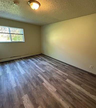 4th image of 3620 Verde Dr #104