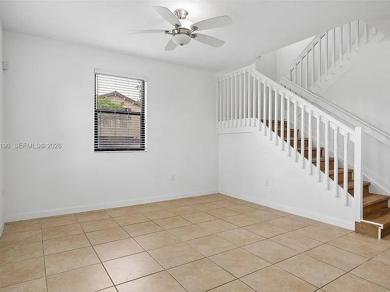 23271 SW 118th Ave — Photo 5