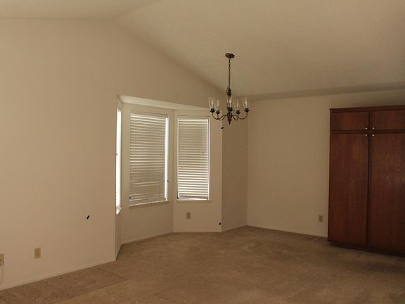 Family Room from front door