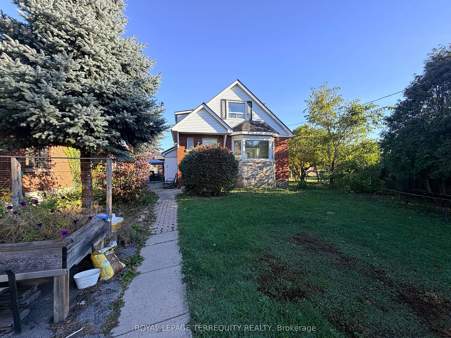 3 bed, $2,350 — Photo 3