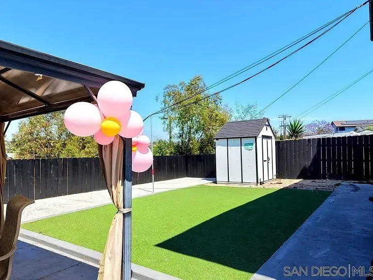 3934 1/2 Marine View Ave — Photo 35