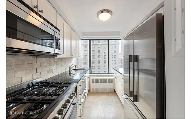Rented by Douglas Elliman | media 30