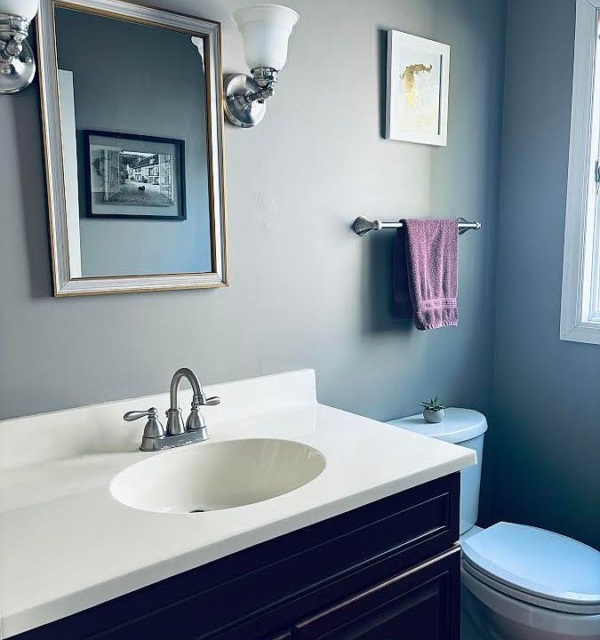 Downstairs half bathroom