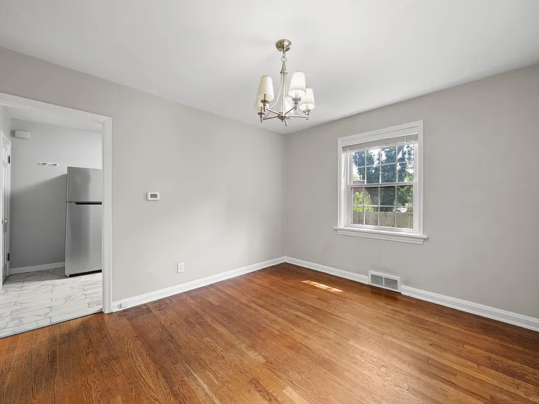 1010 Sanford Ave #1 — Photo 14