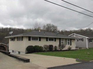 312 Marquette Ave, Follansbee, WV 26037