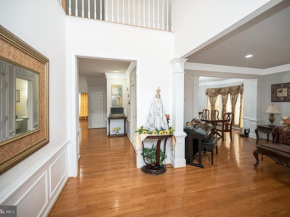 2nd image of 8950 Birch Bay Cir