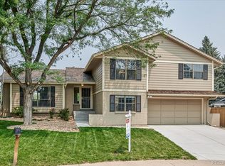 11171 E Berry Dr, Englewood, CO 80111