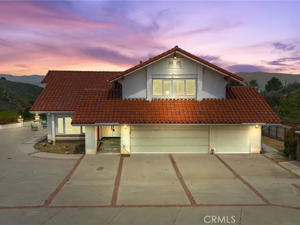 8135 S Weirick Rd, Corona, CA 92883