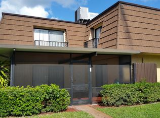 4220 Turnberry Cir APT 13, Lake Worth, FL 33467