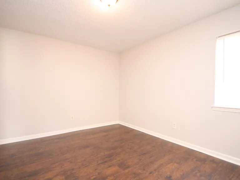 104A Westscott Dr — Photo 10