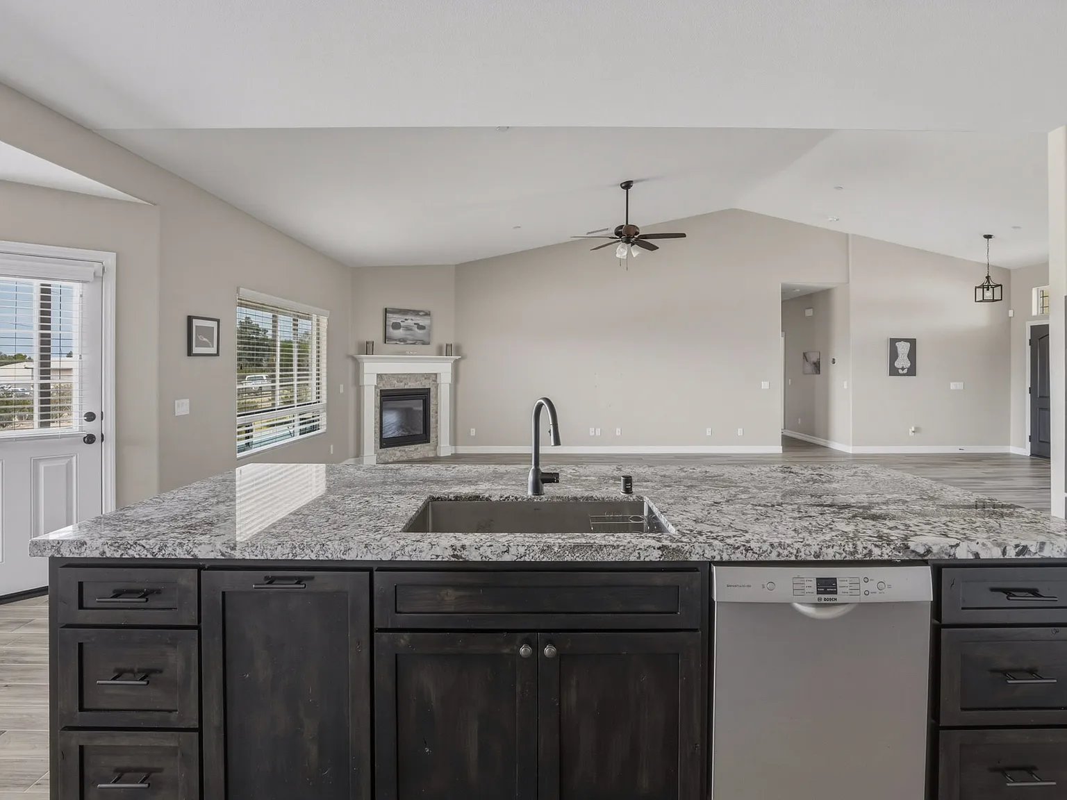 4 bed, 2537 sqft, $3,695 — Photo 1