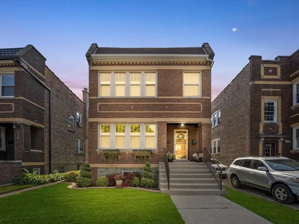 2124 Wesley Ave, Berwyn, IL 60402