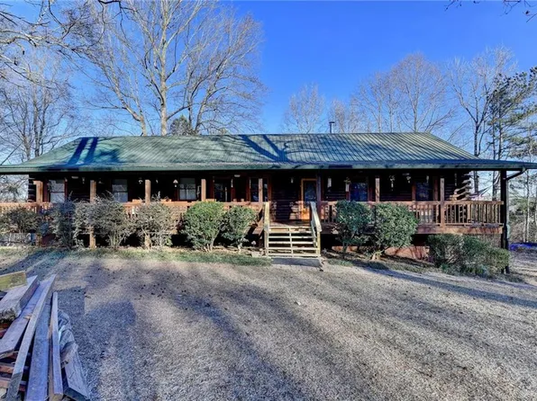 156 Bel Air Dr, Maysville, GA 30558