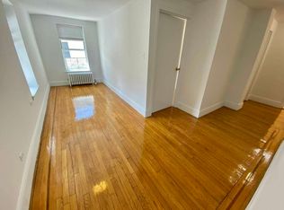 206 E 26th St APT 5B, New York, NY 10010