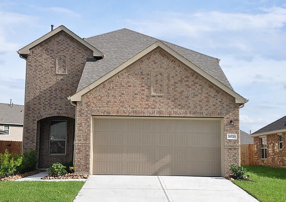 1st image of 20723 Winghaven Dr
