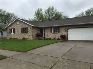 29 Taft Dr, Rochester, IL 62563