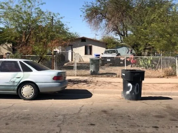 208 W Brighton Ave, El Centro, CA 92243