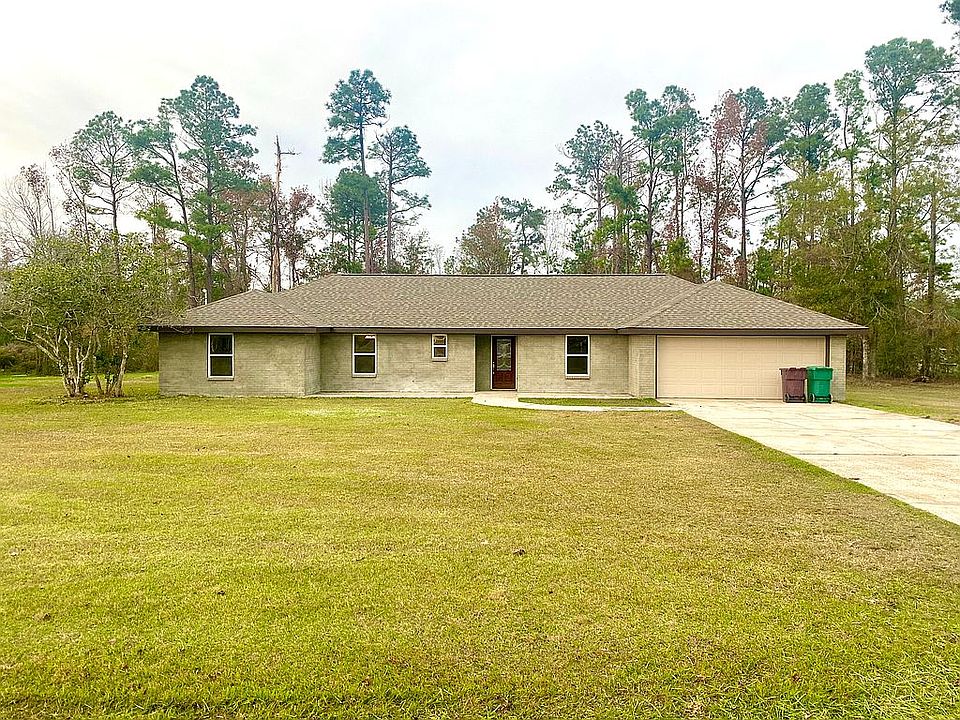 1st image of 3439 Pine Dr