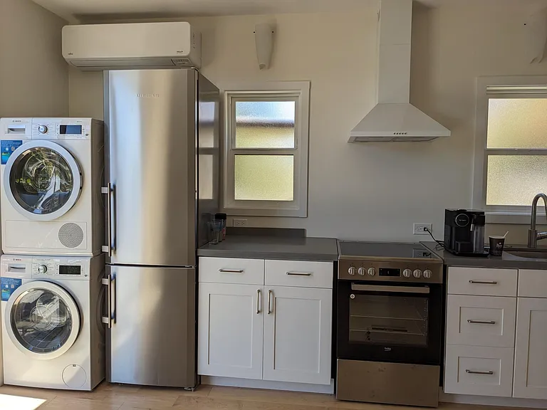1722 Sonoma Ave — Photo 16