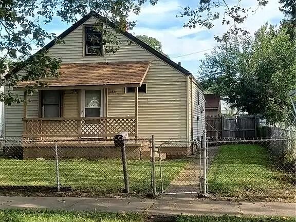 3rd image of 3334 B St
