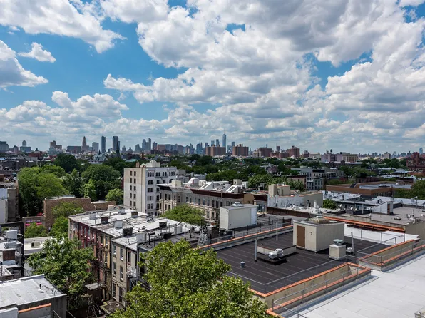 1409 Fulton Street image 11 of 24