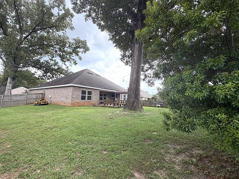 31639 Buckingham Blvd — Photo 5